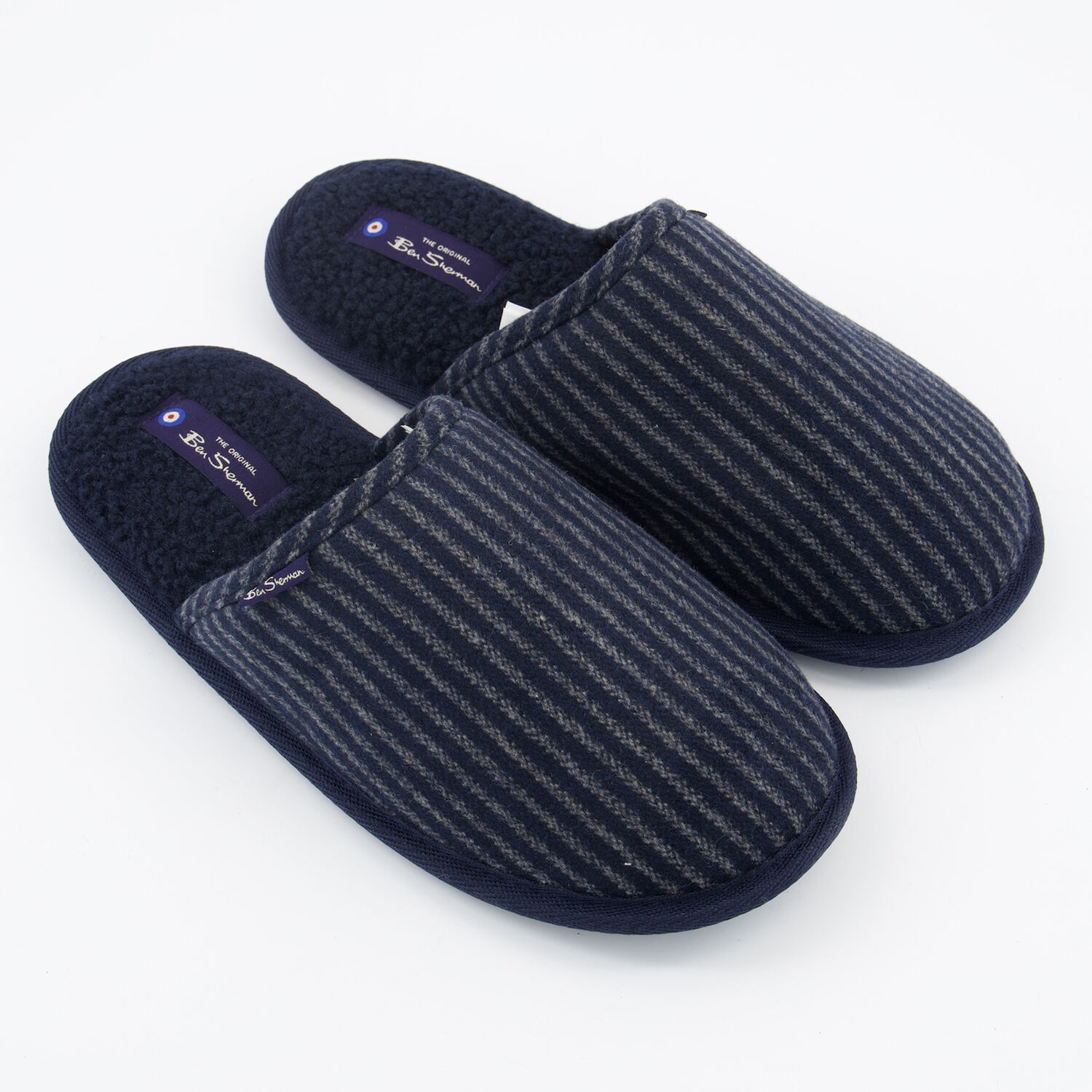 New Waves Slippers NEW CHAMPION UNIVERSITY WAVES SLIPPERS BLACK WHITE