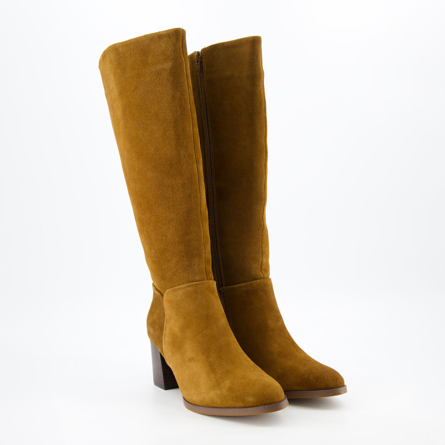 Braune kniehohe Stiefel mit Blockabsatz aus Wildleder TK Maxx de