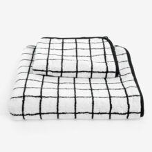 Black & White Patterned Towel 130x70cm - TK Maxx UK