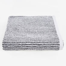 Black & White Patterned Towel 130x70cm - TK Maxx UK