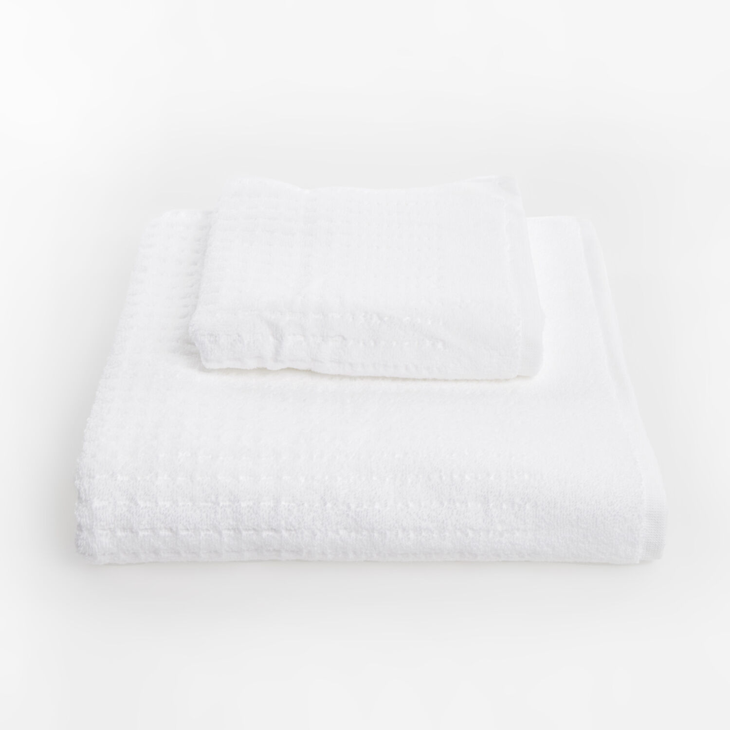 Black & White Patterned Towel 130x70cm - TK Maxx UK