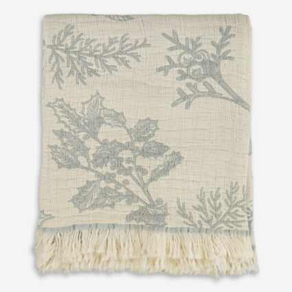 Cream & Blue Floral Throw 140x100cm - Image 1 - please select to enlarge image